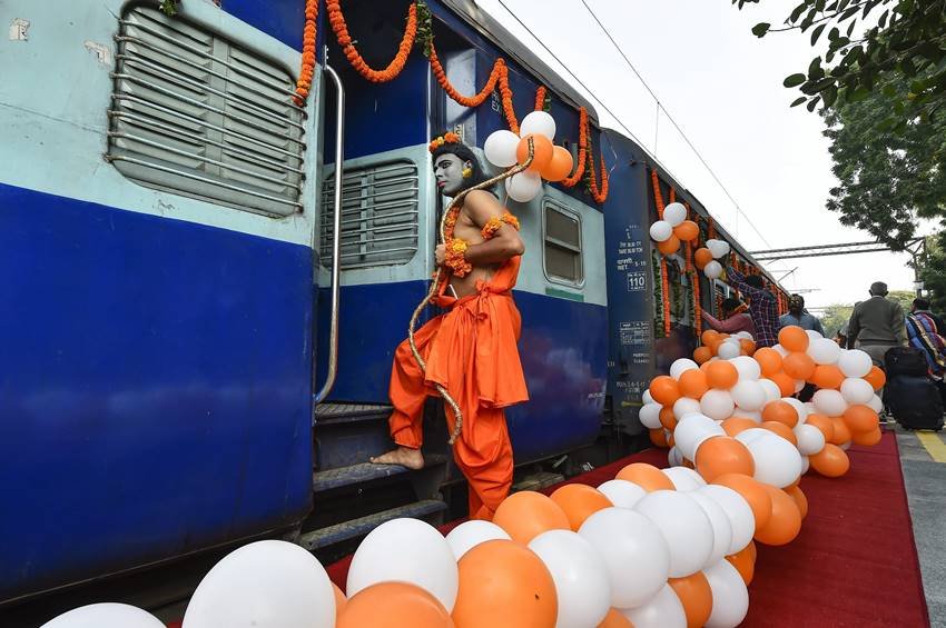 ramayana express, ramayana express flagged off, ramayana express started, ramayana express delhi,