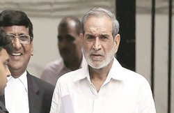 जेल में सिख कैदियों से दूर रखे जाएंगे, सलाखों के पीछे सज्जन कुमार का यूं बीता पहला दिन