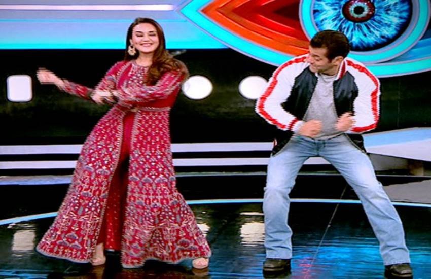 BIGG BOSS, SALMAN KHAN, DEEPAK