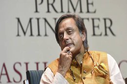 ind vs aus, india vs australia, shashi tharoor, congress party,