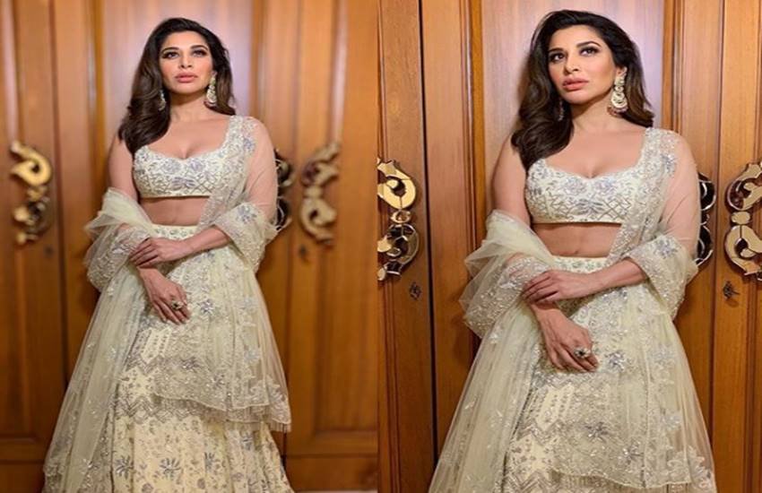 car, accident, sophie car, accident, sophie