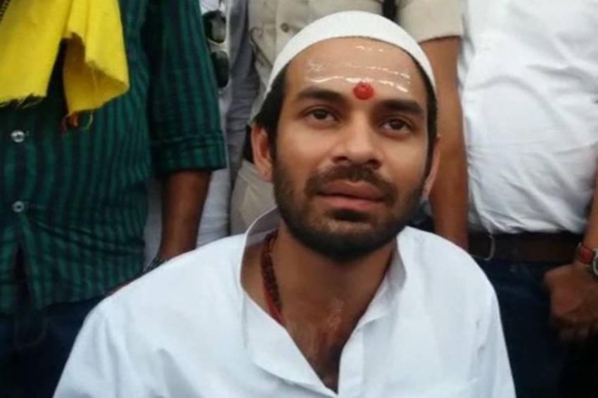 RJD Leader, Tej Pratap Yadav, RJD Leader Tej Pratap Yadav, Tej Pratap Yadav wife Aishwarya Rai, Lalu Yadav Son, RJD leader Chandrika Rai, Tejashwi Yadav