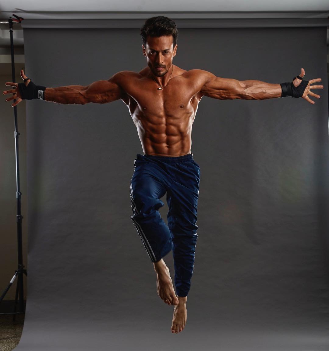 Tiger Shroff, Krishna, gym, fitness, Actors, Student of The year, Bandra,Mma matix Training & fitness centre