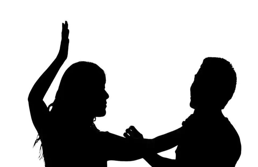 तीन तलाक (प्रतीकात्मक फोटो)
फोटो सोर्स: सोशल मीडिया