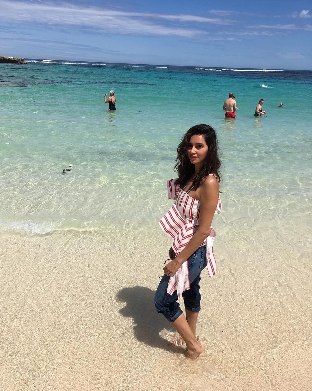 Shibani Dandekar,Farhan Akhtar,Shibani Farhan, Shibani love Affair with farhan, Shibani hot pics, shibani boy friend
