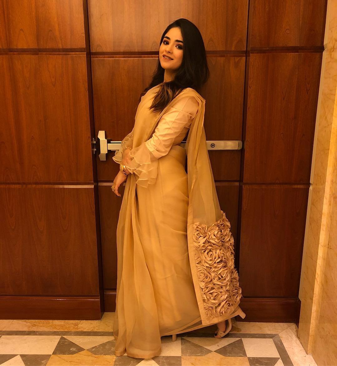 Zaira Wasim, The Sky is pink, Priyanka Chopra, Farhan Akhtar, news from bollywood News, news from bollywood News in Hindi, Latest news from bollywood News Zaira Wasim latest pics, Zaira Wasim new pics, dangal girl Zaira Wasim
