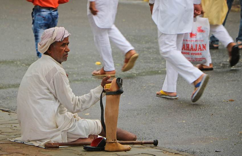 Beggars, Prostitutes, Sex Workers, Tax, Begging, Prostitution, Illegal, Tax, Fareedpur, Fareedpur Muncipal Body, Fareedpur Nagar Palika Prishad, Bareilly, Uttar Pradesh, State News