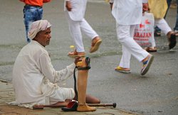 उत्तर प्रदेश की यह नगर पालिका परिषद भिखारियों और सेक्स वर्कर्स से वसूलेगी टैक्स!