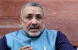 Election 2019 LIVE Updates: गिरिराज सिंह का प्रहार- राजनीतिक फायदे को कांग्रेस ने बापू का नाम किया इस्तेमाल Lok Sabha General Election 2019 India Dates LIVE News Updates in Hindi: Know every important detail related to Upcoming Loksabha Elections