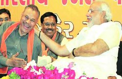 2002 से लेकर 2018 तक ऐसे रहे झड़ापिया-मोदी के रिश्ते, इस तरह आया उतार-चढ़ाव