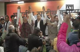 Grand Alliance in Bihar, Mahagathbandhan in Bihar, Grand Alliance, Mahagathbandhan, Bihar, Congress, Ahmed Patel, Shaktisinh Gohil, Hindustani Awam Morcha, Jitan Ram Manjhi, RJD, Tejashwi Yadav, New Delhi, National News, Hindi News