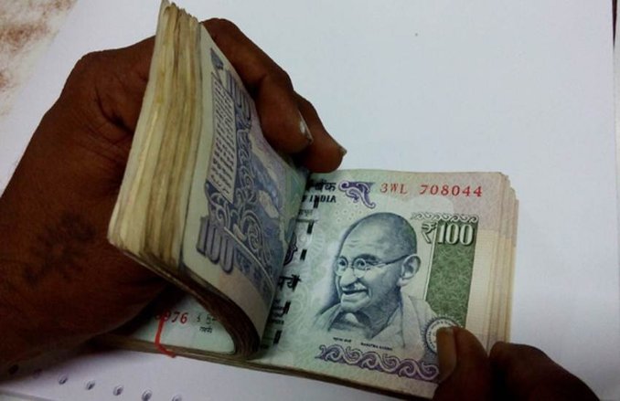 रिटायरमेंट से पहले नहीं निकाल सकेंगे पीएफ की पूरी रकम, सरकार ने तय की लिमिट