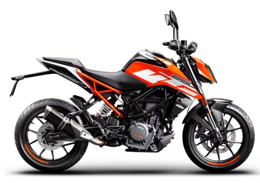 Superbikes in India, Powerful Bikes of India, Powerful Bikes under 2 Lack in India, Bajaj Dominar 400, Bajaj, KTM 250 Duke, KTM, Royal Enfield Classic 500, Royal Enfield, Price, Features, Specifications, Bike News, Motorcycle News, Car Bike News, Auto News, Hindi News