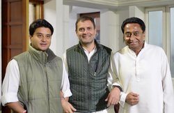 मुख्यमंत्री पद पर बवाल के बीच राहुल गांधी ने पोस्ट की सिंधिया-कमल नाथ की तस्वीर, साथ में लिखा अहम संदेश