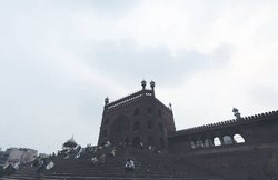 ये दिल्ली है…