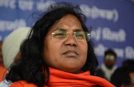 Savitri Bai Phule, Dalit MP, BJP, Defeat, Support, Grand Alliance, SP, Akhilesh Yadav, SP, Meet, Lucknow, UP, State News, National News, Hindi News