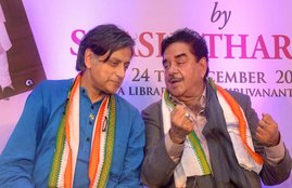Shatrughan Sinha, BJP MP, Narendra Modi, PM, Amit Shah, One Man Army, Two Man Show, Party, Critics, Shashi Tharoor, Senior Congress Leader, Offer, Join, Book Launch, Kerala, Hindi News