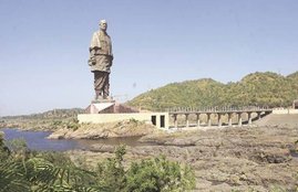 Gujarat news, Sardar Vallabhbhai Patel, Statue of Unity, Prime Minister Narendra Modi, Kevadia, Helicopter view, 182-metre structure, PM Modi, स्टैच्यू ऑफ यूनिटी, नरेंद्र मोदी