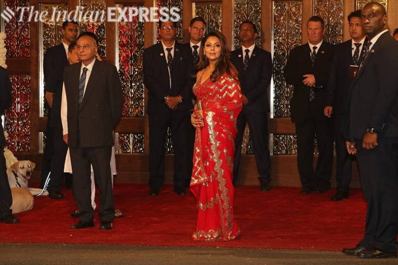 "isha ambani, isha ambani wedding, isha ambani anand piramal, rajinikanth, deepika ranveer, priyanka nick jonas, shah rukh khan, salman khan, isha ambani anand piramal wedding, isha ambani wedding, isha ambani wedding pics, isha ambani anand piramal wedding pics, isha ambani anand piramal marriage, isha ambani wedding photos, isha ambani marriage, isha ambani marriage pics, isha ambani marriage images, isha ambani wedding dress, isha ambani age