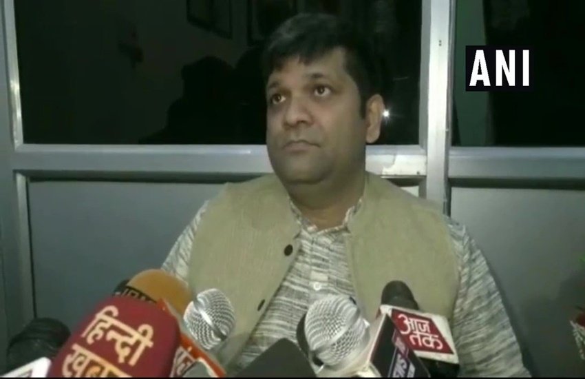 अपना दल के नेता आशीष पटेल (Photo: ANI)