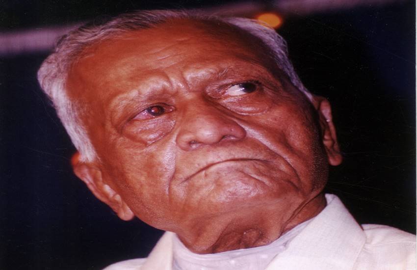 बाबूभाई मिस्त्री (Express Archives) बाबूभाई मिस्त्री (Express Archives)