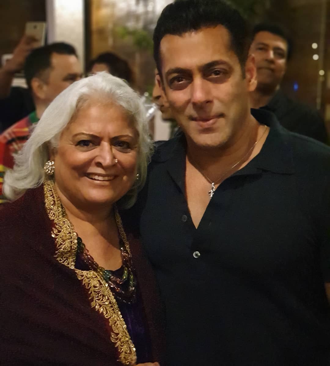 salman khan, salman khan birthday, salman birthday, salman khan birthday party, salman birthday party photos, salman khan age, salman khan party, katrina kaif, iulia vantur, salman ahil video, salman khan birthday video, salman khan news, salman khan latest