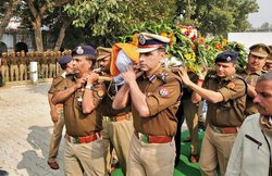 बुलंदशह‍र‍ हिंसा: आरोपी फौजी की मां बोली- बेटे ने पुलिसवाले को मारा होगा तो मैं खुद उसकी जान ले लूंगी