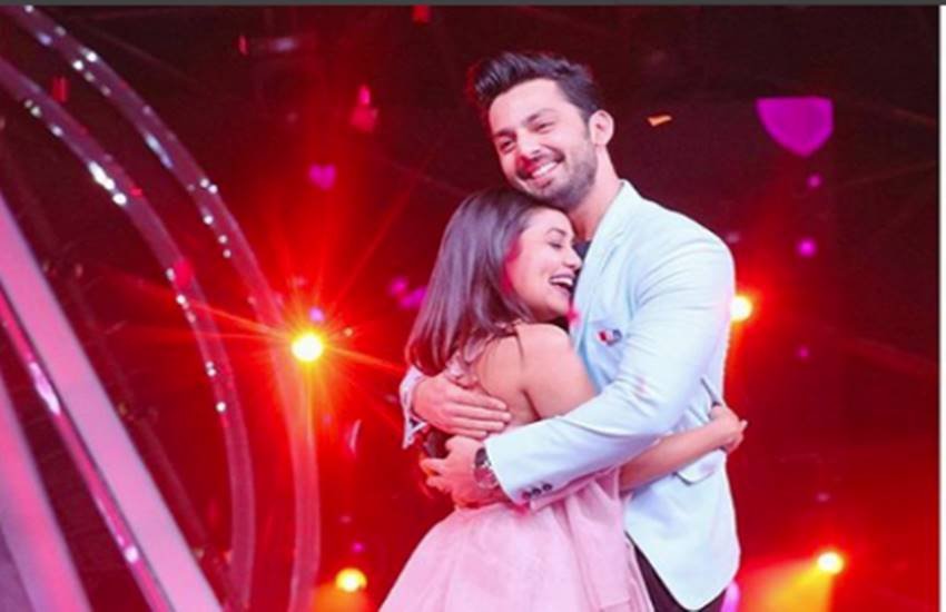 हिमांश और नेहा
सोर्स : इंस्टाग्राम हिमांश और नेहा
सोर्स : इंस्टाग्राम