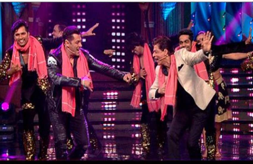 Bigg Boss 12 15th December Episode LIVE Updates: बिग बॉस के घर में पहुंचे शाहरुख खान