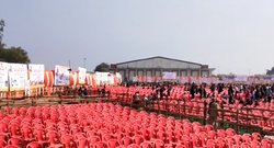 रायबरेली में पीएम मोदी की जनसभा में उम्मीद से कम लोग, खाली पड़ी रहीं कुर्सियां!