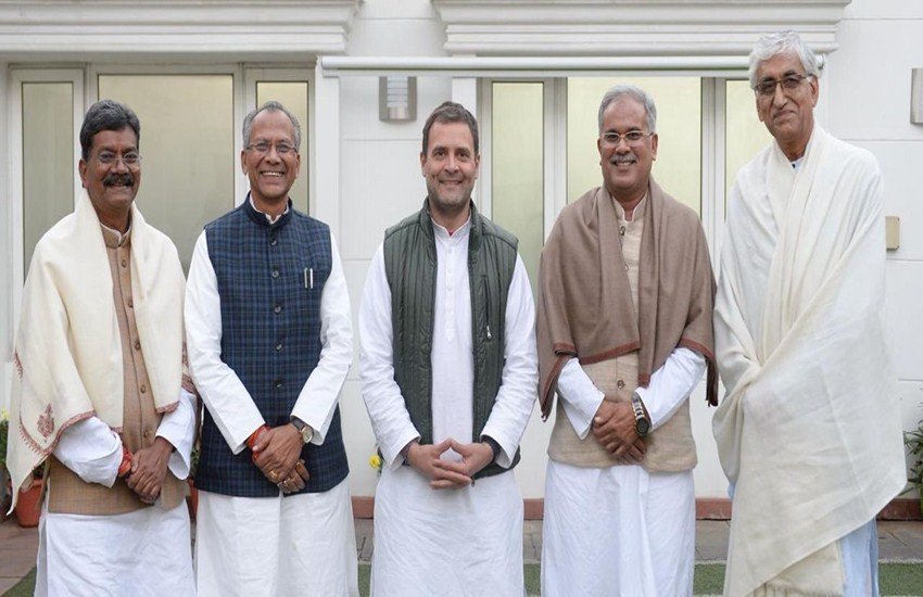 कांग्रेस अध्यक्ष राहुल गांधी के साथ भूपेश बघेल, टी.एस. सिंहदेव, ताम्रध्वज साहू और चरण दास महंत। (फोटो-ट्विटर)