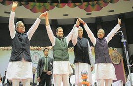 Election 2018, Chhattisgarh cm, Chhattisgarh cm 2018, Chhattisgarh chunav, Chhattisgarh election result, election results 2018, Chhattisgarh mukhyamantri shapath, Bhupesh Baghel, TS Singh Deo Baba, Rahul Gandhi, latest news, Chhattisgarh news, Rahul Gandhi, Sonia gandhi, Tamradhwaj Sahu, T S Singhdeo, Charan Das Mahant