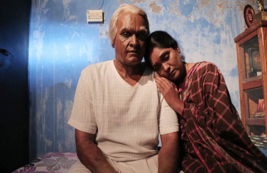 विजय की फिल्म Seethakaathi ऑनलाइन लीक। विजय की फिल्म Seethakaathi ऑनलाइन लीक।