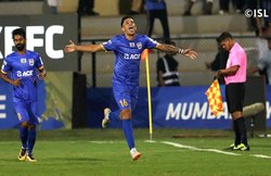 ISL 2018 Football, Mumbai City FC vs Kerala Blasters FC: सोगोउ के 4 गोल, मुंबई ने ब्लास्टर्स को 6-1 से हराया