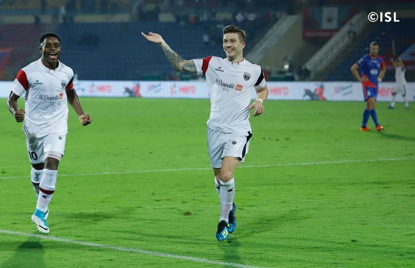 नॉर्थईस्ट एफसी बनाम बेंगलुरु एफसी। (Photo Courtesy: ISL)