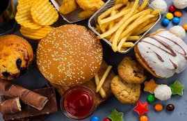 junk food, favourite junk food calories, how much work out junk food calories, junk food work out calories out calorie in, maintain weight, how to lose weight, weight loss, junk food, say no to fried junk food, kfc chicken, kfc, big mac, burger, soda, soft drinks, chocolate, cake, muffin, maggi, unhealthy foods, mindful eating, fitness, fitness foods, fit healthy living, healthy lifestyle, Entertainment, bollywood, lifestyle news, hindi news, latest hindi news, jansatta
