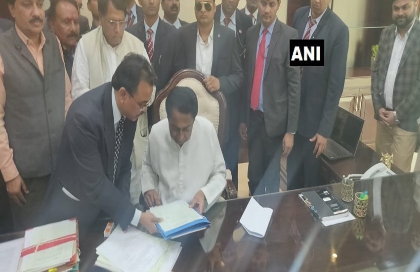 मध्यप्रदेश के मुख्यमंत्री कमलनाथ 
फोटो सोर्स- ANI ट्विटर 