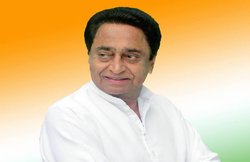 8 महीने पहले राहुल ने दी थी कमलनाथ को मध्यप्रदेश की जिम्मेदारी, बीजेपी कहती थी- प्रवासी पक्षी
