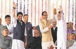 फैसला कर कमलनाथ बोले- किसानों का कर्ज माफ करने में बैंकों को पेट दर्द क्‍यों?