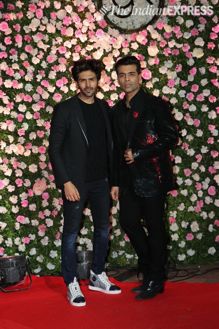 kapil sharma, kapil sharma mumbai reception, kapil reception, deepika padukone, ranveer singh, deepika ranveer kapil reception, kapil mumbai reception photos, deepika ranveer videos, deepika ranveer photos, kapil ginni chatrath, mika singh, kapil sharma wedding, kapil sharma show, deepveer, saina nehwal kapil reception, kapil wedding reception photos. kapil sharma news, kapil sharma latest"