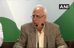 ‘इंस्पेक्टर के हत्यारे छूटे, गोहत्या के आरोपियों पर रासुका, वाह योगी जी’