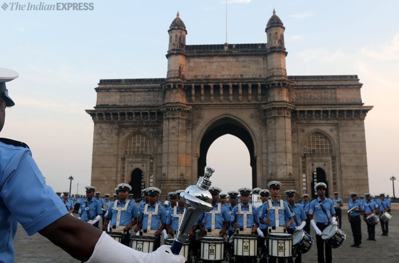 navy day 2018, indian navy, beating retreat and tattoo ceremony, gateway of india, indian navy photos, india news