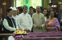 भारत के आखिरी मुगल शासक की मजार पर पहुंचे राष्ट्रपति रामनाथ कोविंद