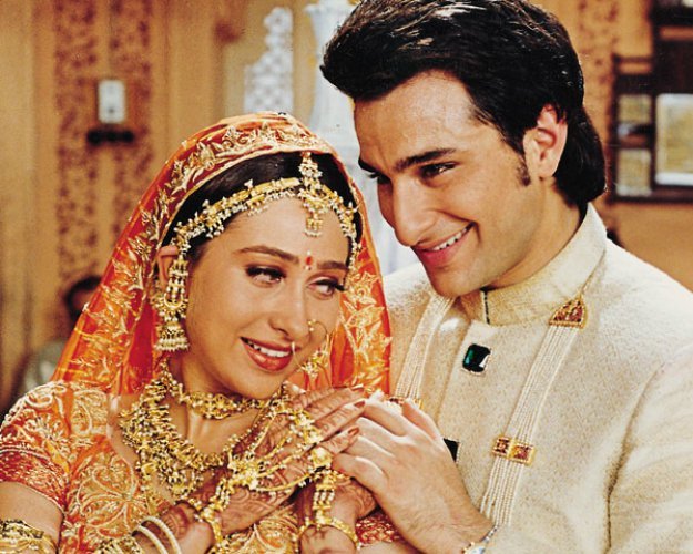 Saif Ali Khan – Karishma Kapoor, Ajay Devgan – Rani Mukherji, Randhir Kapoor – Neetu Singh, Ashok Kumar – Madhubala, Raj Kapoor – Geeta Bali, Rajesh Khanna – Simple Kapadia, Naseeruddin Shah – Supriya Pathak