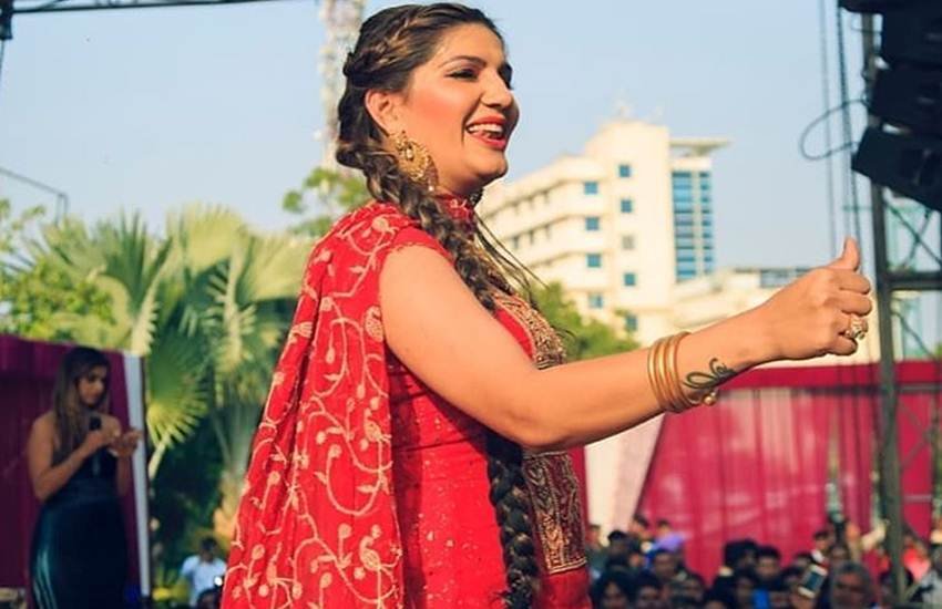 sapna choudhary, sapna choudhary dance, sapna choudhary haryanavi song, sapna choudhary new song 2018, sapna choudhary new song video, सपना चौधरी हरयाणवी सॉन्ग डांस वीडियो, सपना चौधरी हरयाणवी सॉन्ग, bhojpuri gana, bhojpuri gana 2018, sapna choudhary dance video, sapna choudhary bhojpuri song, sapna choudhary bhojpuri dance video, sapna choudhary bhojpuri dance, chandigarh jawan lagi, chandigarh jawan lagi song, chandigarh jawan lagi new song, sapna choudhary chandigarh jawan lagi, video, sapna choudhary, dance, famous, song, hamma hamma, viral, haryana, हरियाणा, सपना चौधरी, डांस, वीडियो, हम्मा-हम्मा, गाना, बिग बॉस, डांसर, भोजपुरी गाना, हरियाणवी डांसर, bhojpuri, song, mere samne aake