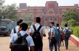 delhi, schools, school beg, First class, second class, students, homework, HRD, दिल्ली सरकार, schools, Other news News in Hindi, Latest Other news News, Other news Headlines, अन्य खबरें समाचार, मानव संसाधन विकास मंत्रालय, Hindi News, News in Hindi, latest news, business news, jansatta