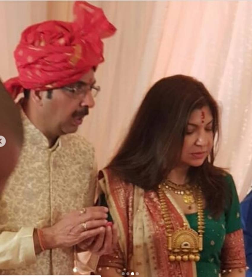 Alka Yagnikâs daughter, Syesha Kapoor ties the knot with her fiancÃ©, Amit Desai. After one year of", Alka Yagnikâs daughter WEDDING, Alka Yagnikâs daughter marriage, Alka Yagnikâs daughter