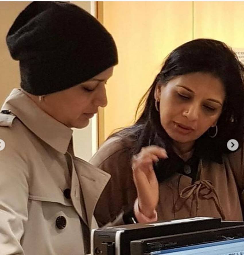 Sonali Bendre, sonali bendre sister rupa ranadive, sonali bendre cancer treatment, sonali bendre new york