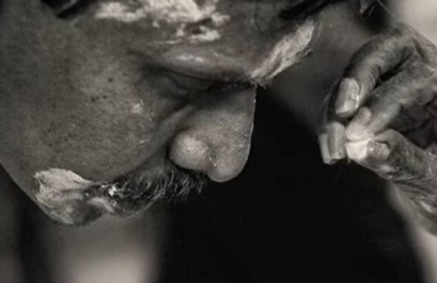 Vibhuti, Vibhuti importance, Vibhuti facts, Vibhuti in hindu, Vibhuti benefits, Vibhuti in hindu religion, Vibhuti On Forehead, Vibhuti Forehead, Apply Vibhuti, religion news