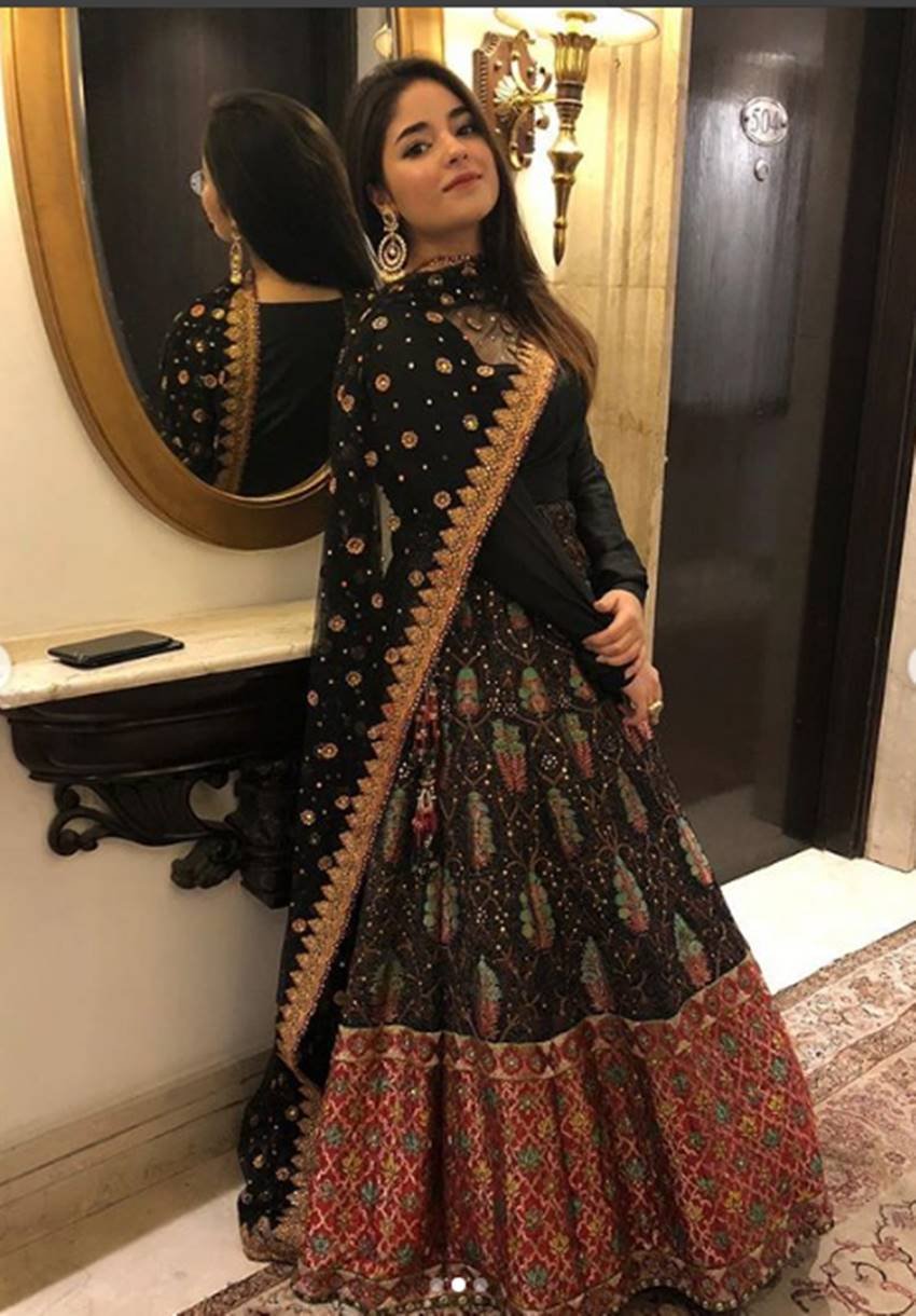 Zaira Wasim, The Sky is pink, Priyanka Chopra, Farhan Akhtar, news from bollywood News, news from bollywood News in Hindi, Latest news from bollywood News Zaira Wasim latest pics, Zaira Wasim new pics, dangal girl Zaira Wasim